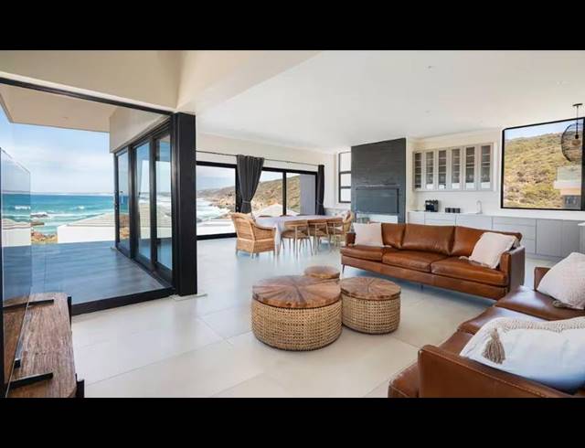 4 BEDROOM HOUSE FOR SALE IN PINNACLE POINT GOLF ESTATE